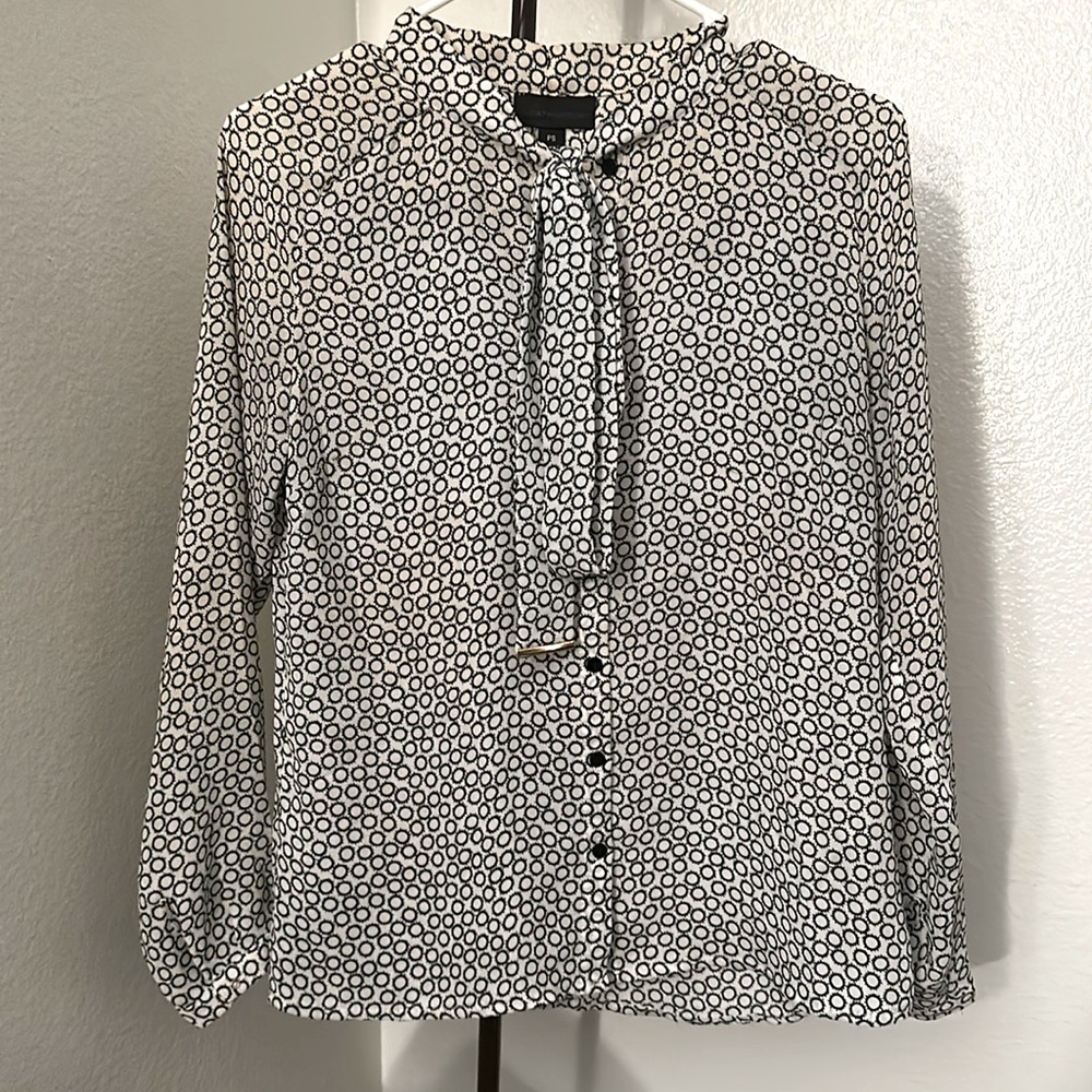 Black and white button down shirt